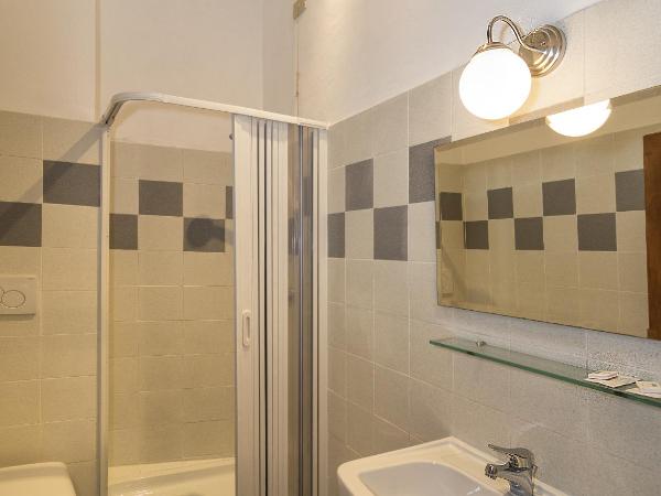 Helvetia Pisa Tower : photo 10 de la chambre chambre double ou lits jumeaux