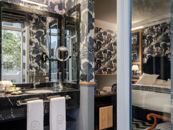 Relais & Châteaux Heritage Hotel : photo 9 de la chambre chambre double avec parking