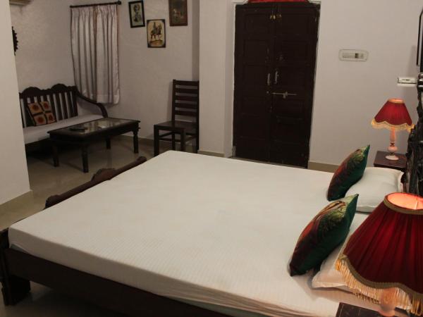 Kesar Heritage Boutique Home Stay : photo 10 de la chambre chambre lit king-size deluxe