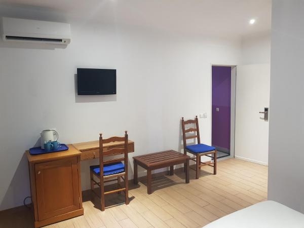 Frentomar : photo 1 de la chambre chambre lits jumeaux avec balcon