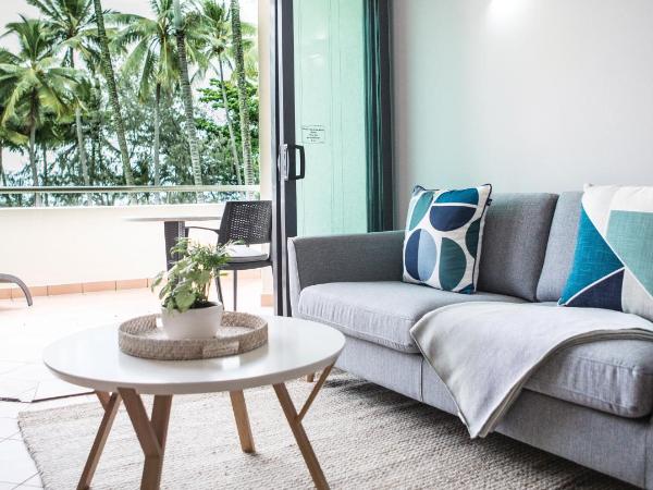 Port Douglas Peninsula Boutique Hotel - Adults Only Haven : photo 1 de la chambre ocean view suite - free wifi & parking