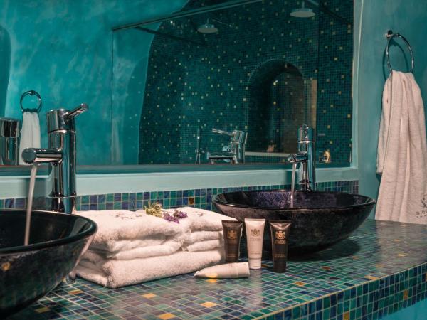 Anteliz Suites : photo 4 de la chambre suite de maître avec vue sur la caldeira