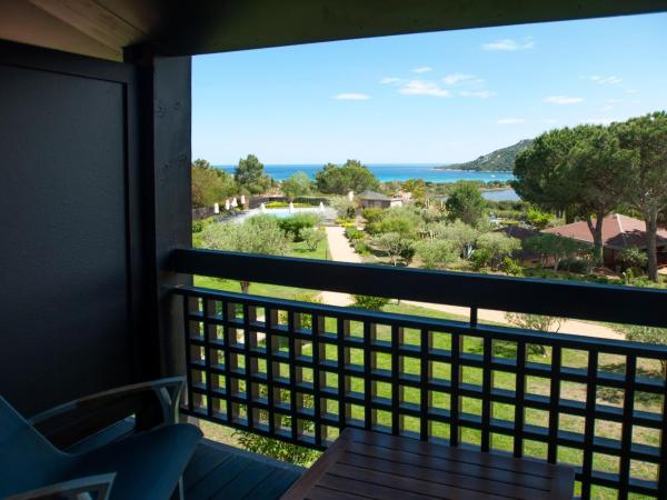 Hôtel Castell'Verde : photo 2 de la chambre chambre premium - vue panoramique sur mer