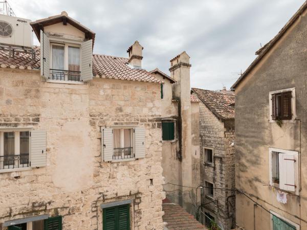 Guesthouse Imperator : photo 1 de la chambre chambre double standard