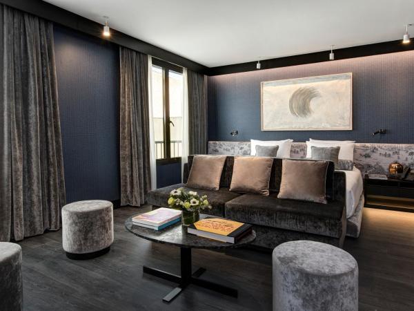 The Pavilions Madrid Hotel : photo 6 de la chambre chambre mansardée de luxe