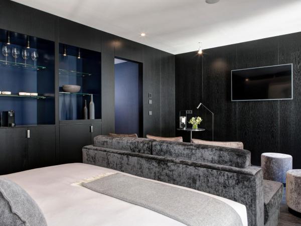 The Pavilions Madrid Hotel : photo 5 de la chambre chambre mansardée de luxe