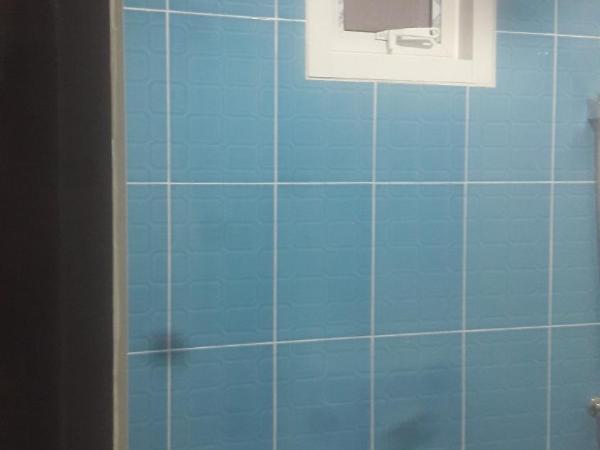 Chom Chan Guesthouse & Hostel : photo 8 de la chambre chambre lits jumeaux avec salle de bains privative