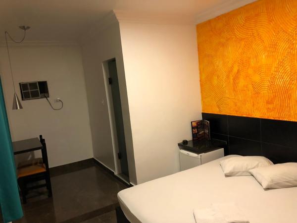 Hotel Romance (Adults Only) : photo 4 de la chambre chambre lit king-size deluxe