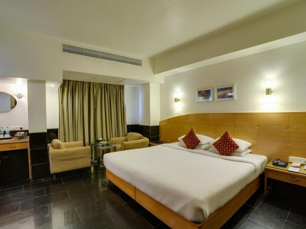 Ramee Guestline Hotel Khar : photo 4 de la chambre deluxe room with cookie platter, hi-tea, in-room breakfast & 15 % discount on food and laundry