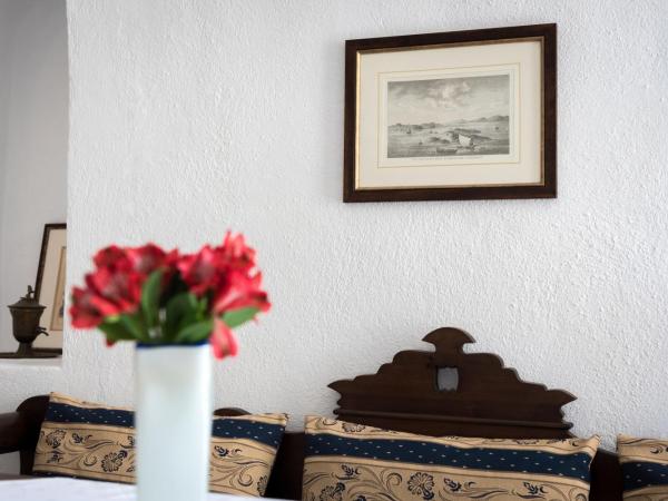 Chelidonia Traditional Villas : photo 4 de la chambre villa classique - vue sur caldeira