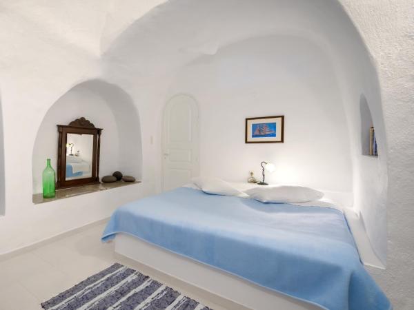 Chelidonia Traditional Villas : photo 2 de la chambre villa classique - vue sur caldeira