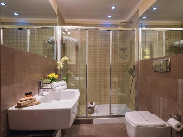 Hotel For You : photo 2 de la chambre suite junior