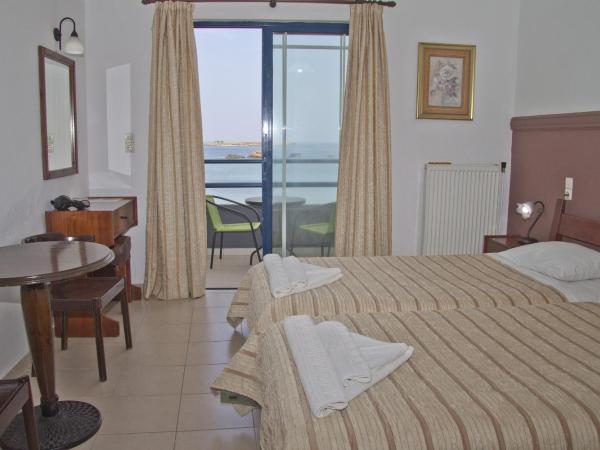 Danaos Hotel : photo 1 de la chambre chambre lits jumeaux - vue sur mer