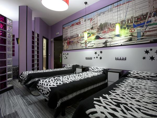 JC Rooms Santa Ana : photo 2 de la chambre chambre quadruple