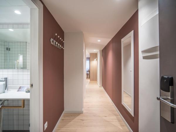 Hotel & Aparthotel Cosmos : photo 6 de la chambre chambre familiale deluxe