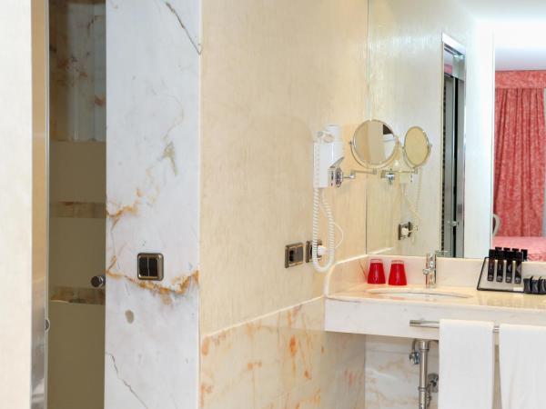 Best Western Premier CMC Girona : photo 1 de la chambre suite junior exécutive