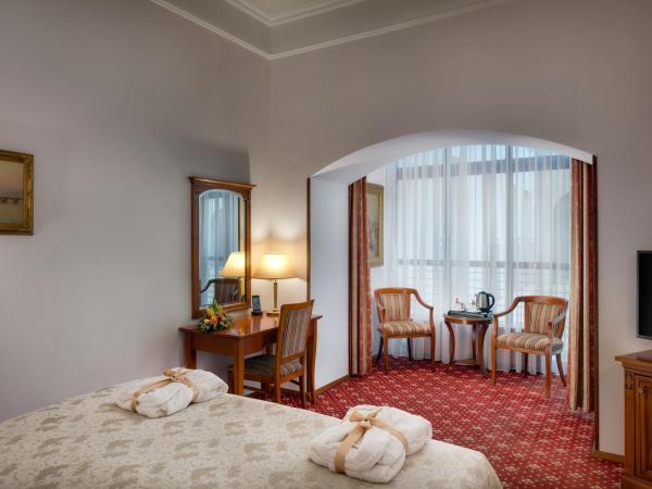 Boutique Hotel Seven Days : photo 4 de la chambre chambre double ou lits jumeaux supérieure