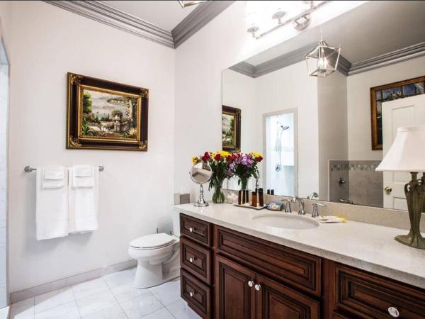 New Orleans Jazz Quarters : photo 7 de la chambre suite deluxe avec lit king-size