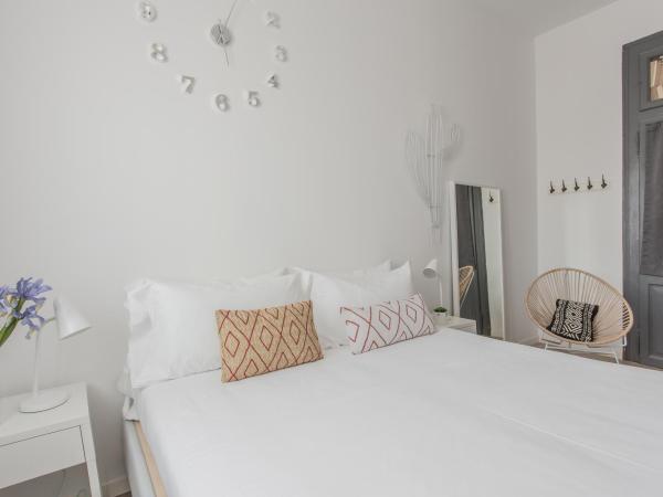 Erïk Langer House : photo 7 de la chambre chambre double avec salle de bains commune