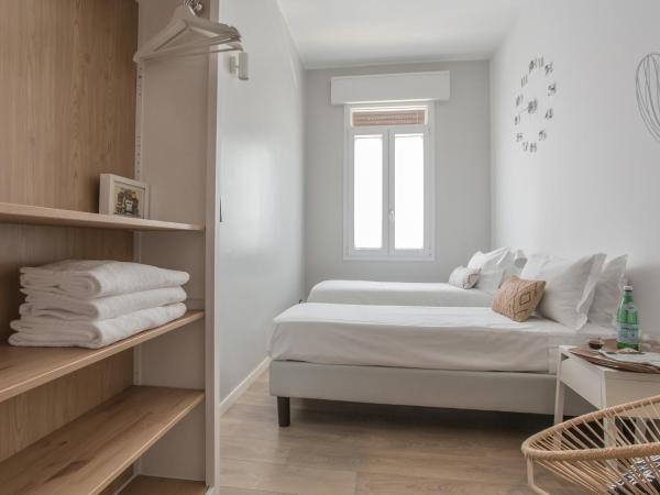 Erïk Langer House : photo 8 de la chambre chambre double avec salle de bains commune