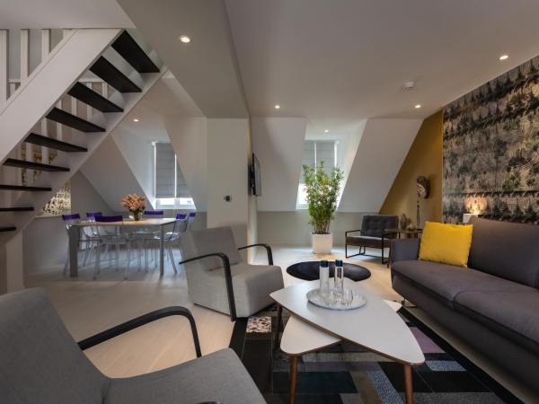 Résidence & Spa Le Prince Régent : photo 2 de la chambre appartement 2 chambres en duplex le flâneur