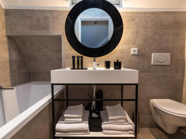 Résidence & Spa Le Prince Régent : photo 10 de la chambre appartement 3 chambres en duplex la perle