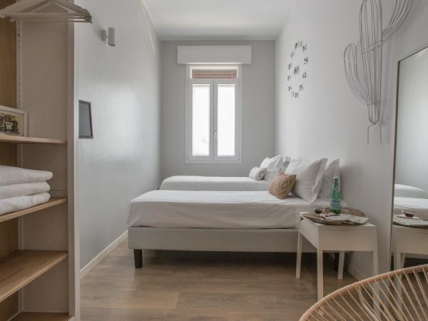 Erïk Langer House : photo 10 de la chambre chambre double deluxe avec salle de bains commune