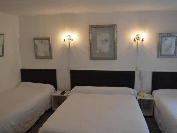 Hotel Victor Hugo : photo 6 de la chambre chambre familiale