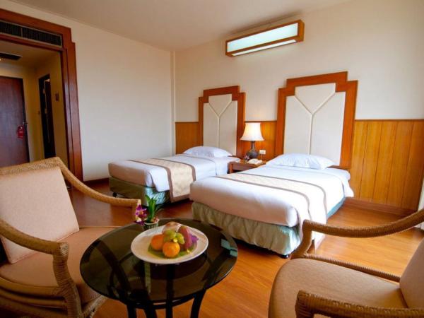 Golden Beach Hotel Pattaya : photo 2 de la chambre chambre double ou lits jumeaux supérieure