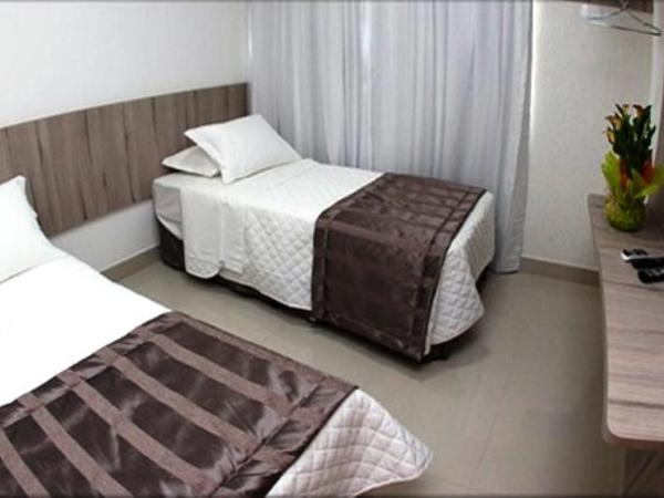 Hotel Conexão Pampulha : photo 4 de la chambre chambre lits jumeaux