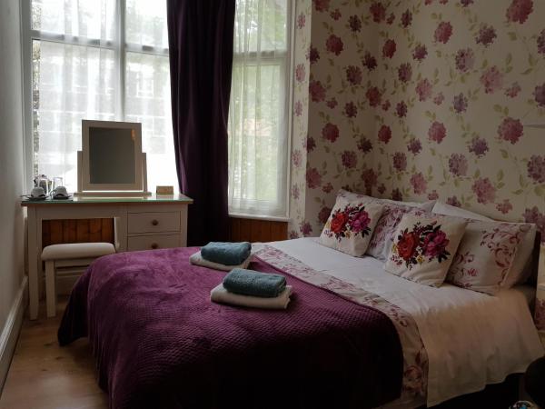 Adams Guest House : photo 2 de la chambre chambre double