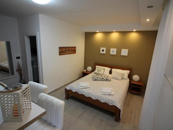 Villa Ambiente : photo 1 de la chambre chambre double standard