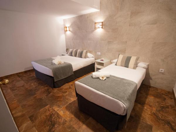 Hospedería Los Angeles : photo 1 de la chambre chambre triple