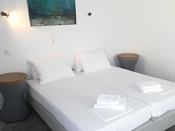 MARKOS BEACH rooms & studios : photo 8 de la chambre chambre double standard
