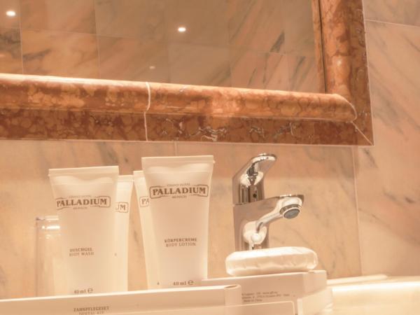 Grand Hotel Palladium : photo 8 de la chambre chambre simple standard