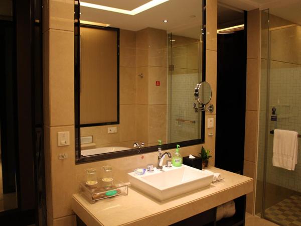 Panyu Hotel : photo 1 de la chambre main building executive king bed room