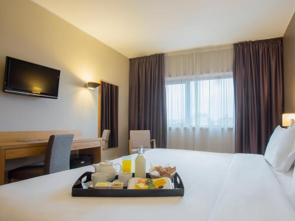 HF Tuela Porto : photo 3 de la chambre hébergement lit king-size confort