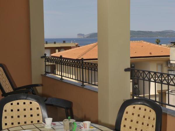 KaRol Casa Vacanze : photo 3 de la chambre appartement 1 chambre (2 adultes) avec vue sur mer