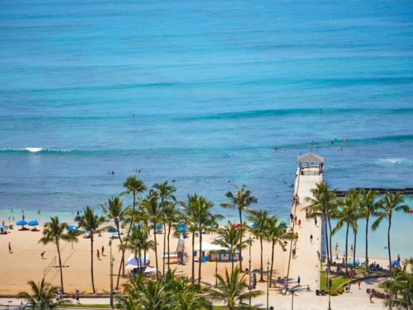 Queen Kapiolani Hotel : photo 8 de la chambre penthouse avec balcon - vue sur océan