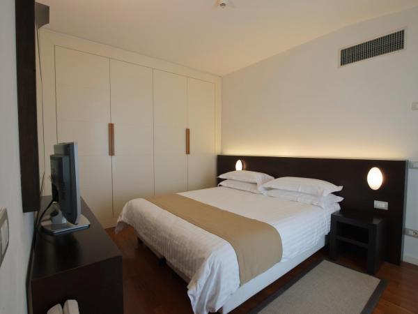 Eden Rock Resort : photo 1 de la chambre suite panoramique avec balcon