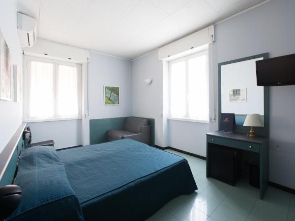 Hotel Tirreno : photo 6 de la chambre chambre double ou lits jumeaux