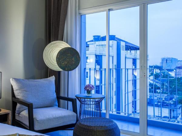 Hug Nimman Hotel : photo 4 de la chambre supreme double room with balcony