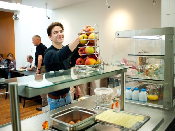 Auberge de Jeunesse de Namur : photo 10 de la chambre lit simple dans dortoir pour hommes