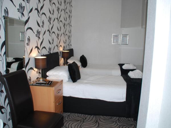 Brincliffe Hotel : photo 1 de la chambre chambre double - vue sur mer