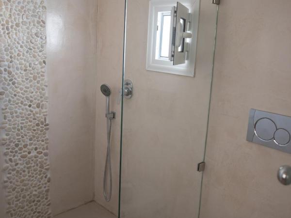 Blue Sky Summer : photo 1 de la chambre suite avec jacuzzi extérieur – dernier Étage