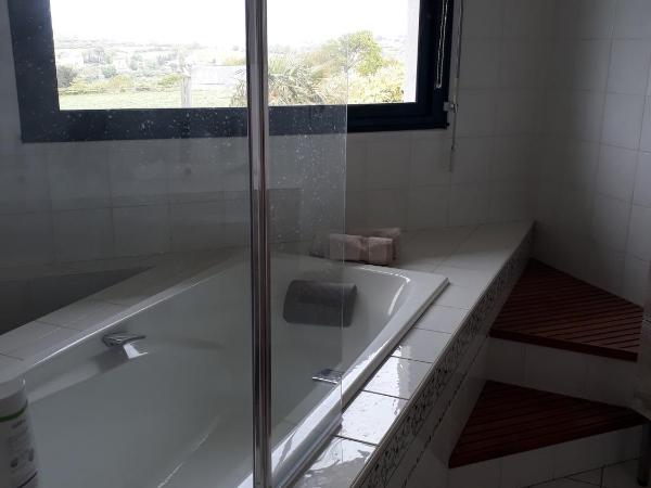 Guest house Chante vent : photo 4 de la chambre chambre double - vue sur mer