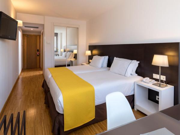 Rafaelhoteles Atocha : photo 7 de la chambre chambre double ou lits jumeaux