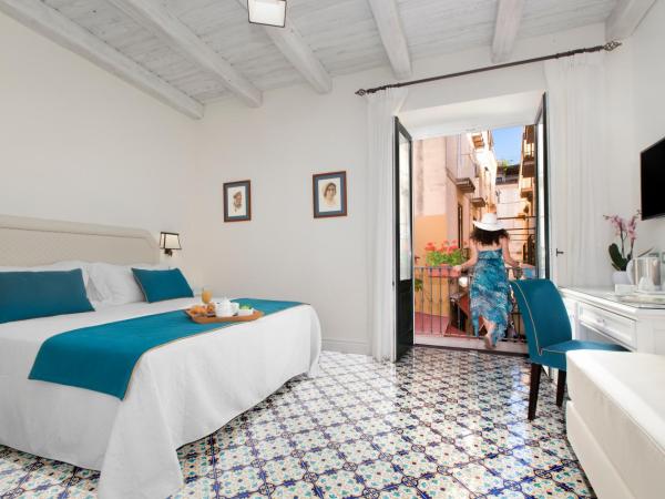 Palazzo delle Grazie : photo 10 de la chambre chambre double deluxe avec balcon