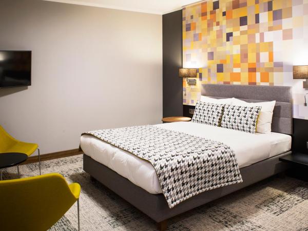 IBB Hotel Gdańsk : photo 2 de la chambre chambre standard lit queen-size