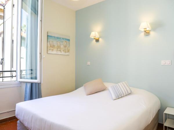 Hotel La Bienvenue : photo 1 de la chambre chambre familiale